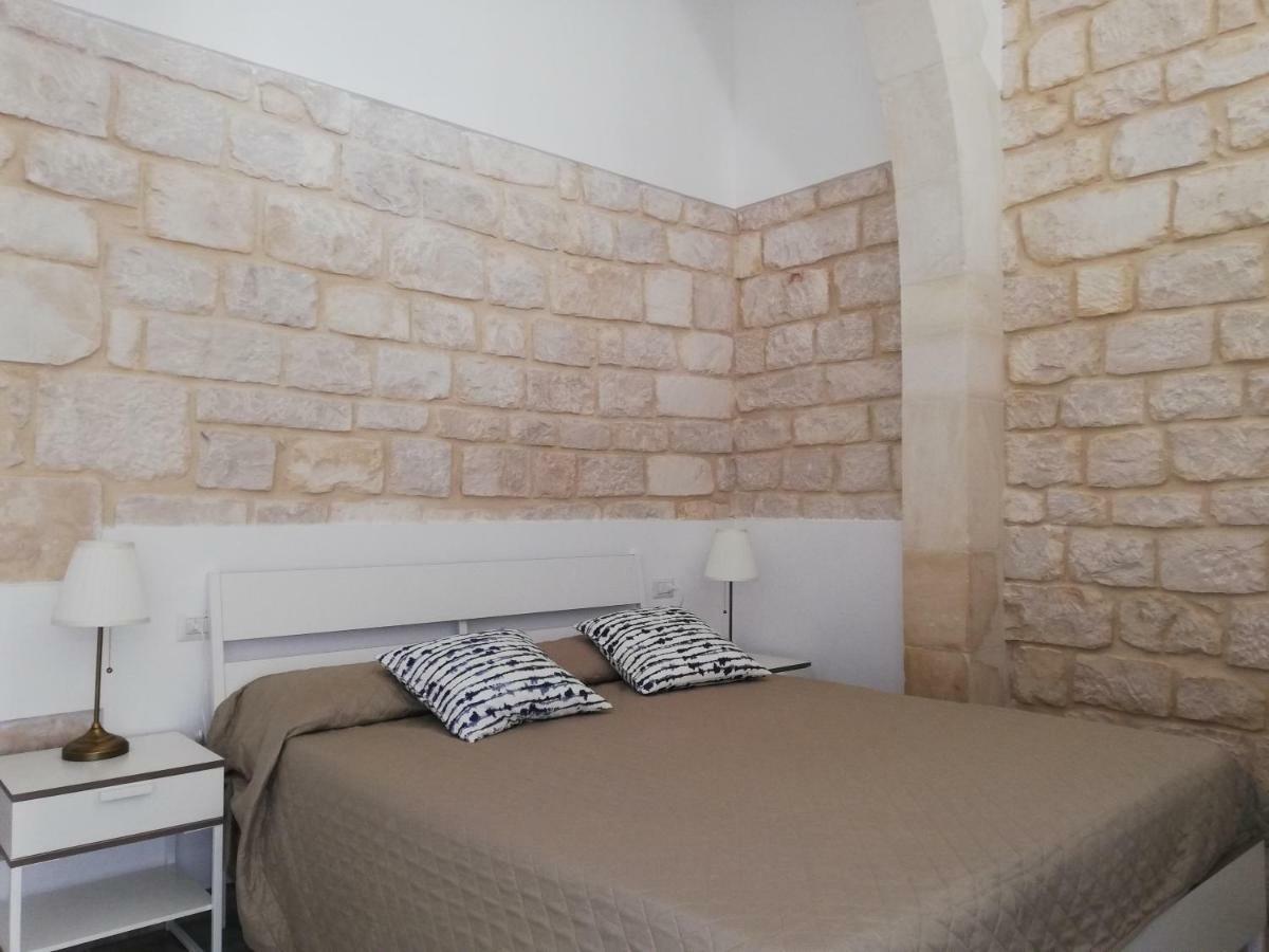 Triskelion Apartment Scicli Bagian luar foto