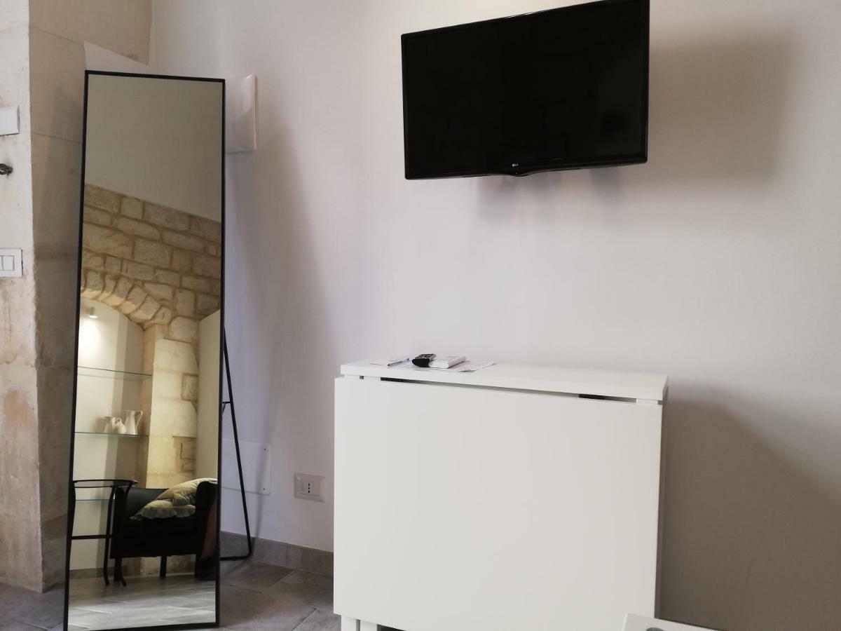 Triskelion Apartment Scicli Bagian luar foto